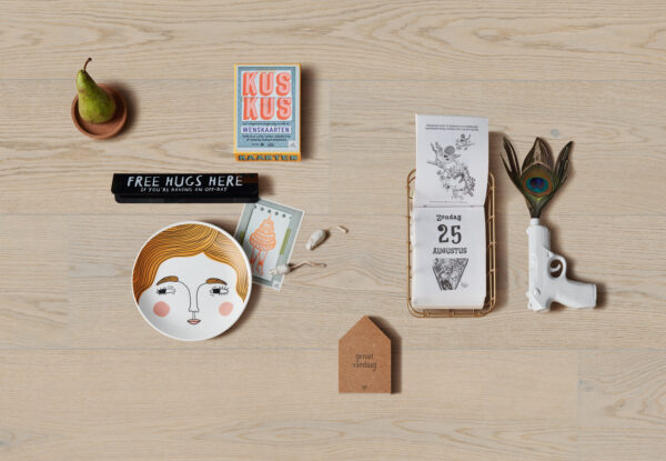 Kallan-Parketti-8917_HD400_ultramattlackiert_Makro_R01 (1) Kallan-Parketti-8917_HD400_ultramattlackiert_Makro_R01 (1)