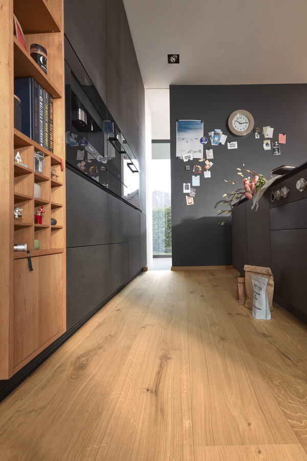 Kallan-Parketti-8921_HD400_ultramattlackiert_Ambiente_03-600x900 Kallan-Parketti-8921_HD400_ultramattlackiert_Ambiente_03-600x900