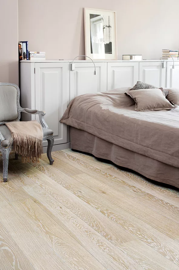 Kallan-Parketti-Tammi_Classic_185x2180_ARCTIC_harjattu_oljyvahattu_TW Kallan-Parketti-Tammi_Classic_185x2180_ARCTIC_harjattu_oljyvahattu_TW