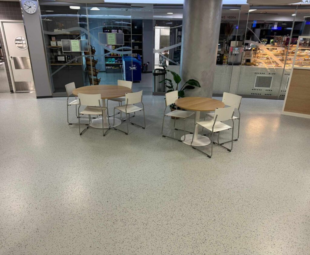 Lattian pinnoitus Kuopio